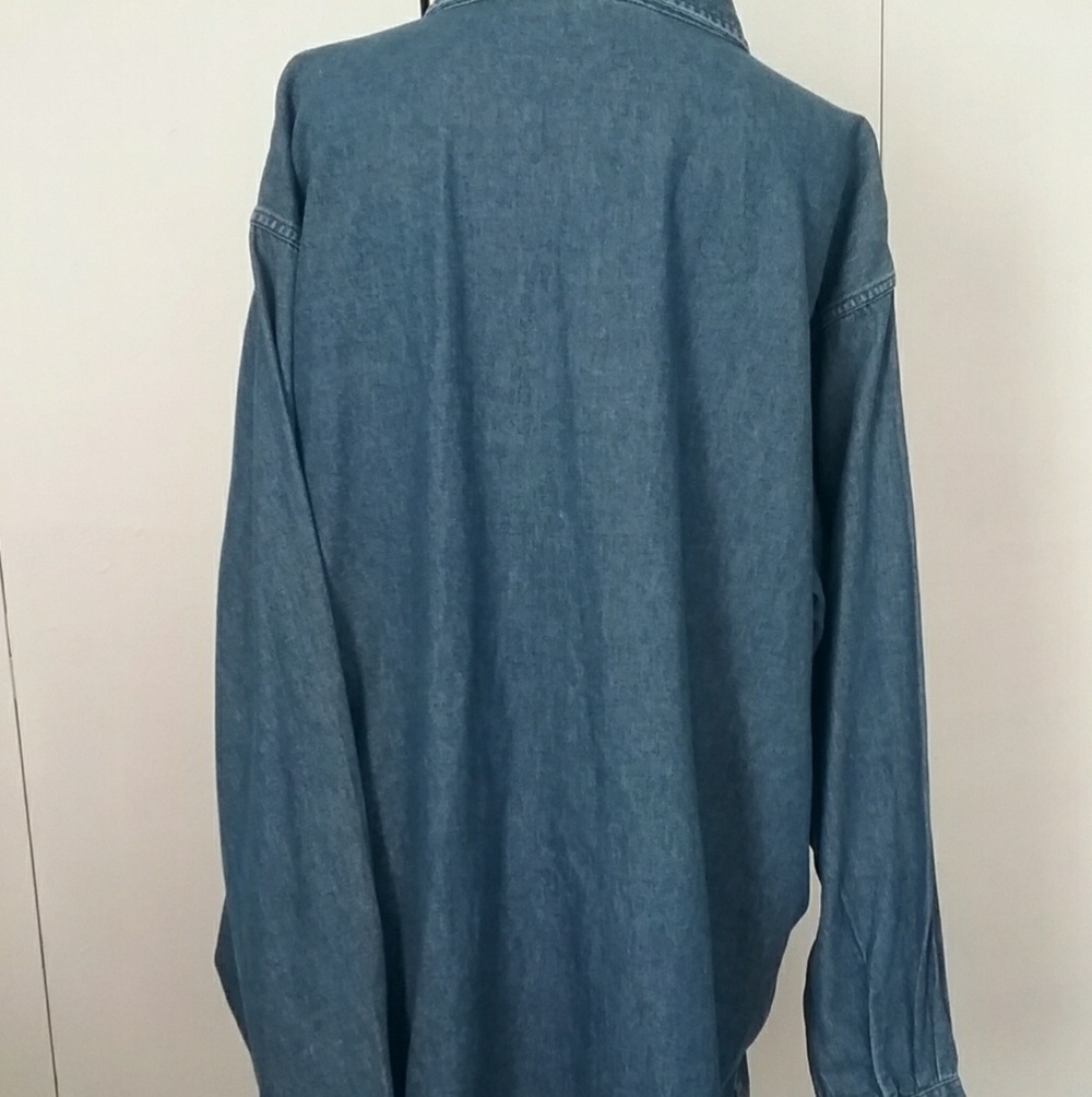 Warner Brothers Looney Tunes Tweety Bird Shirt - Picture 5 of 7